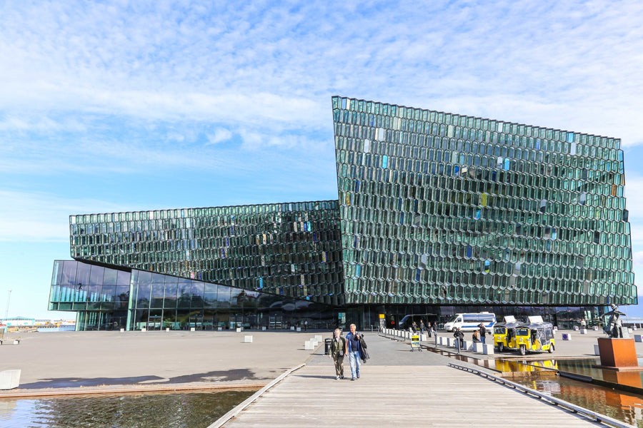 HOSPITALITY & ENTERTAINMENT VENUES