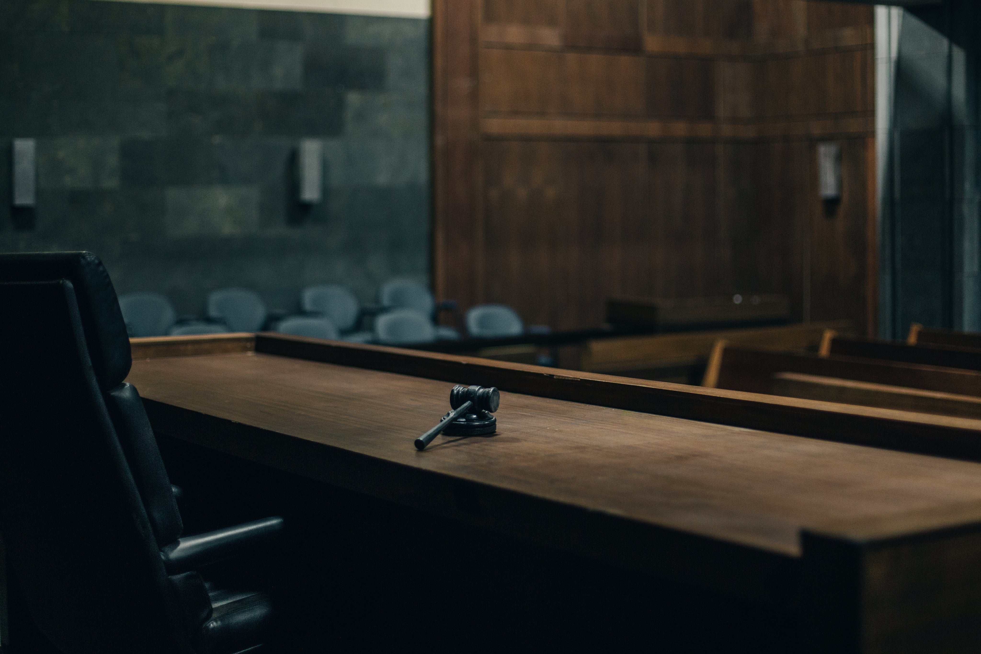 GOVERNMENT & MUNICIPAL BUILDINGS