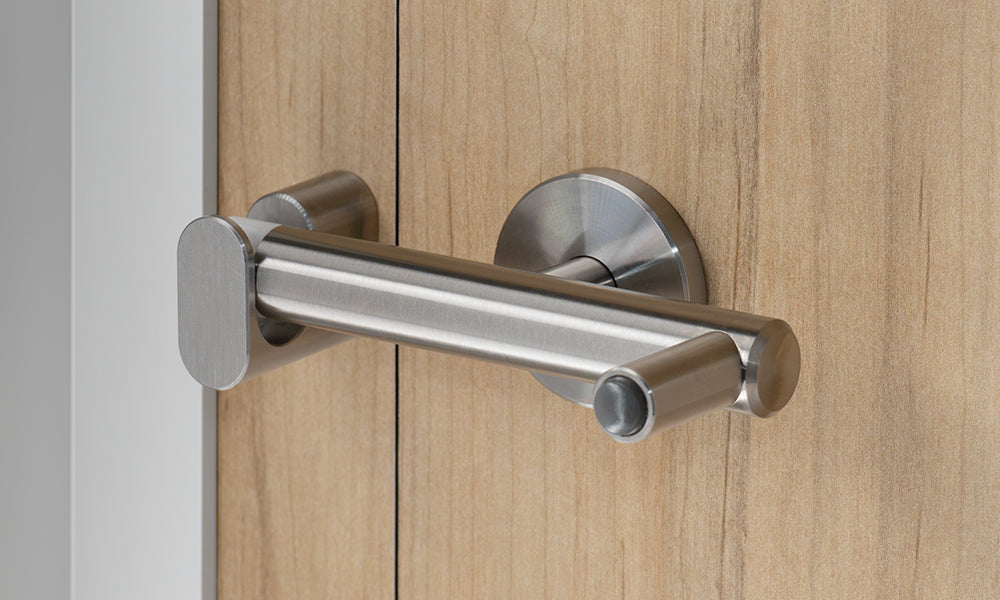 Hands-Free Latch