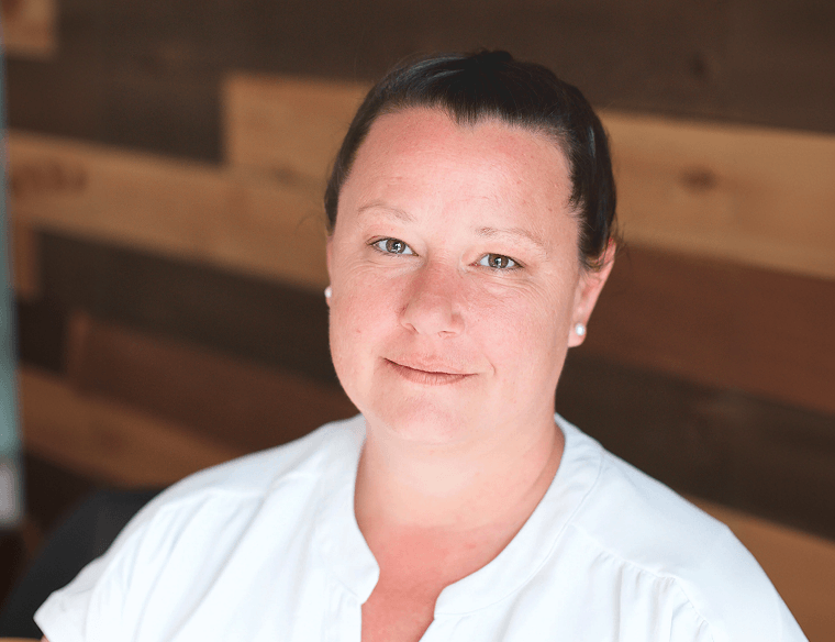 Jennifer Hollis